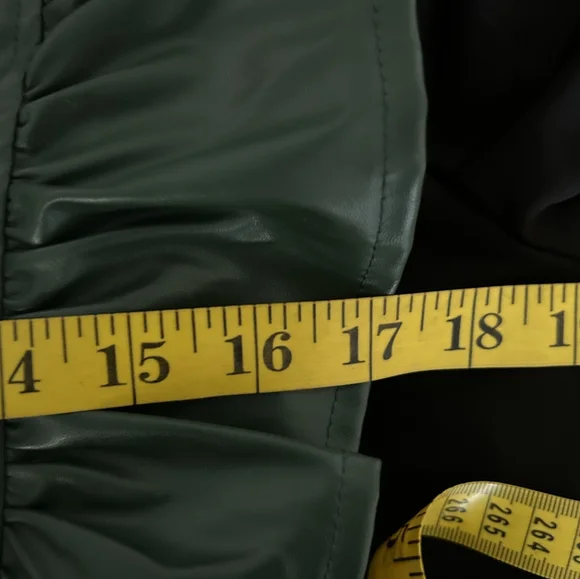 Sleeveless Green Faux-Leather Romper with Tie Waist - Picture 7 of 8